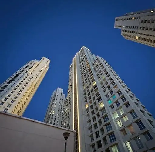 Apartment New 1br Skycity In - Free Parking *